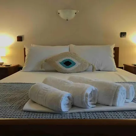 Moustakias Villa Karavádhos